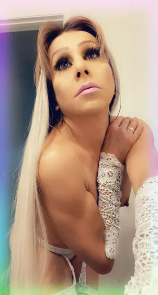 Escorts Anaheim, California blonde 🍆💦Cindy out