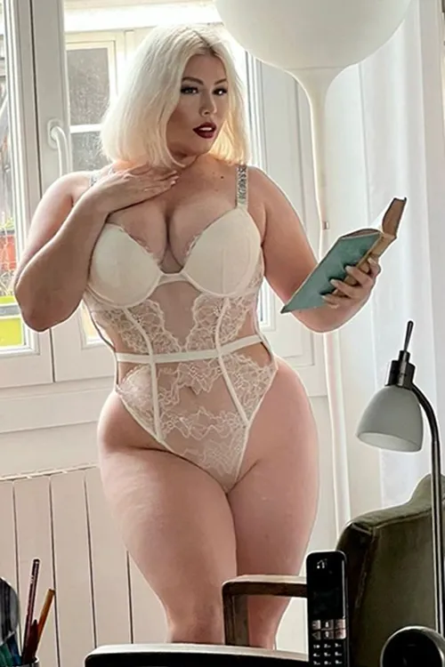 Escorts Berlin, Germany Nanna