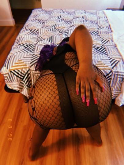 Escorts New Orleans, Louisiana ASK ABOUT MY SPECIALS!!!THROAT GOAT QUEEN!!TIGHT AND WET!!ANAL AND FOOT FETISH AVAILABLE!!