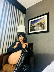 Escorts Cleveland, Ohio Ts hitomi