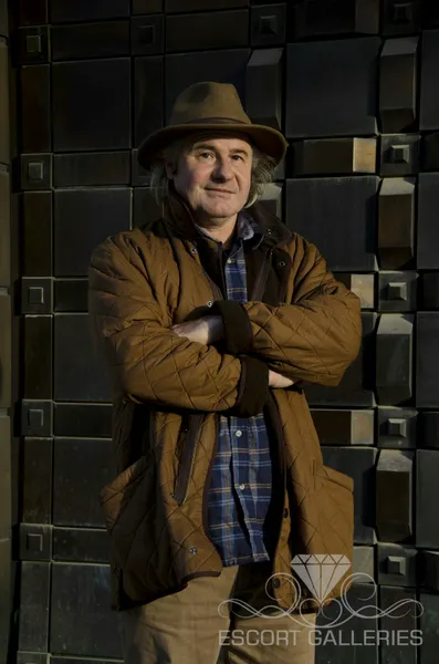 Escorts Hungary null