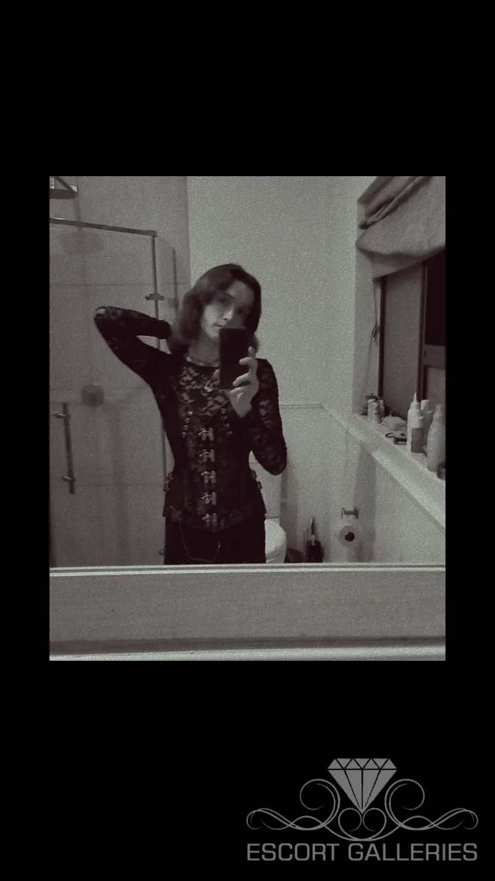 Escorts Berlin, Germany Wen