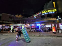 Freelance Bar Angeles City, Philippines Paradise Sports Bar and Grill