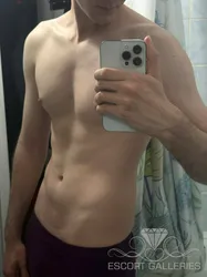 Escorts Kyiv, Ukraine OLEG