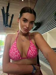 Escorts Bangkok, Thailand Julia