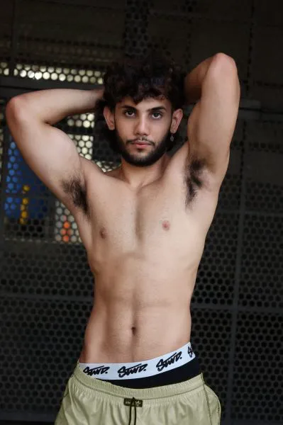 Escorts Barcelona, Spain Cabronhairy