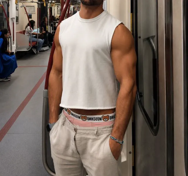 Escorts Toronto, Ontario Marco_toronto