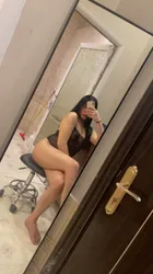 Escorts Dubai, United Arab Emirates Venna Verse