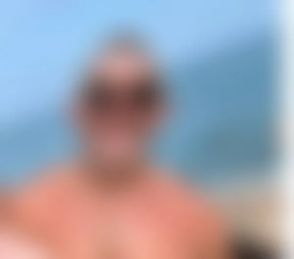 Escorts Brentwood, England Spanish Guy Up for Fun times - Let's talk