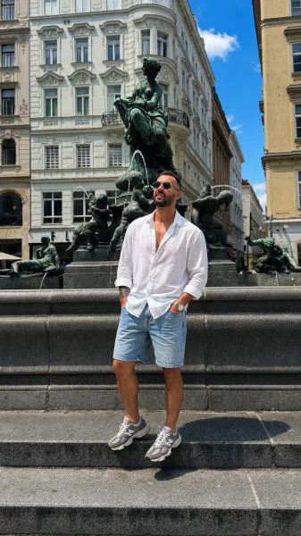 Escorts Vienna, Austria Alanbraxton