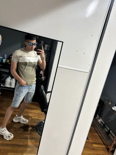 Escorts Chicago, Illinois Sebastian_latinn
