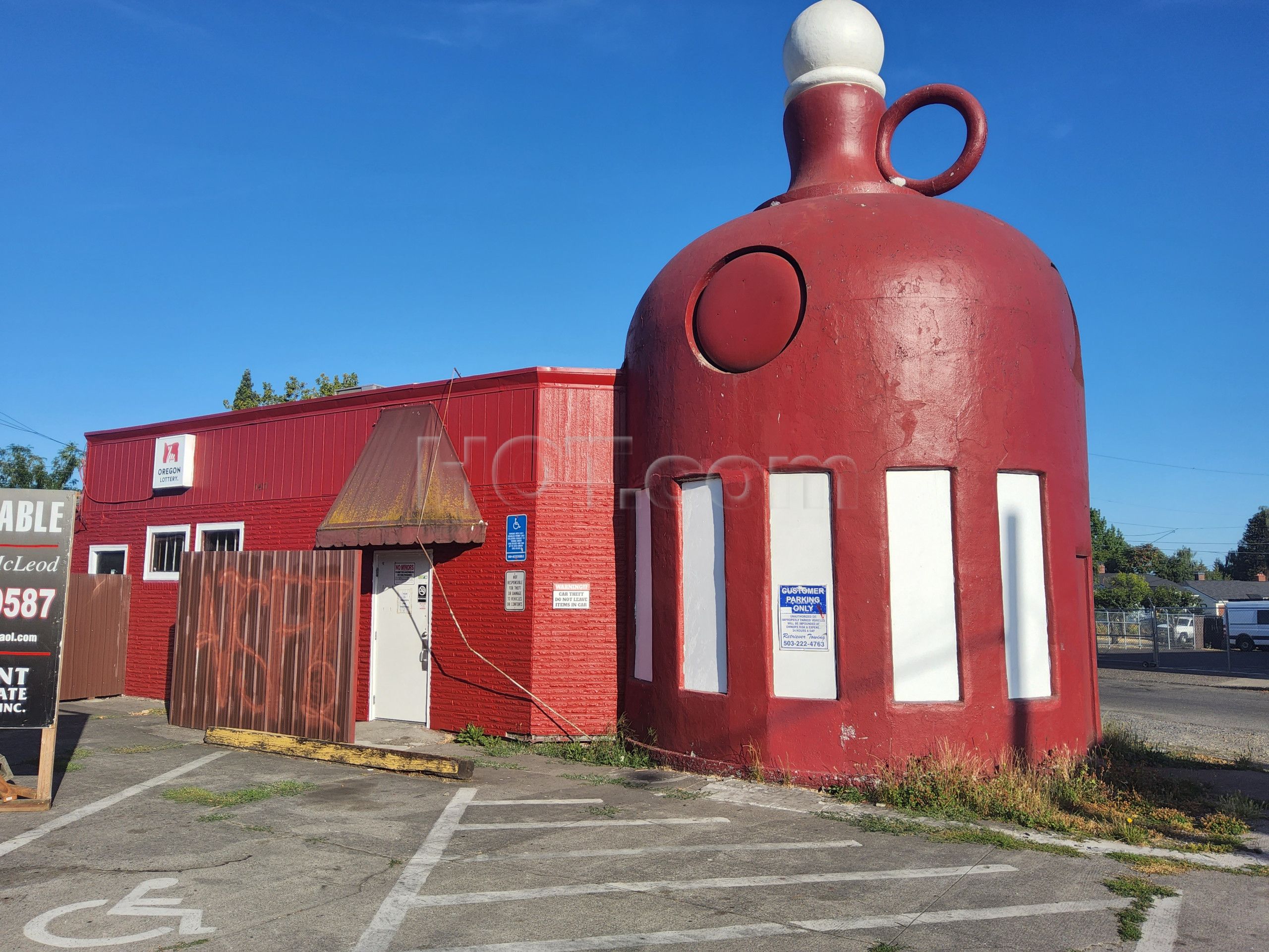 Portland, Oregon The Sandy Jug