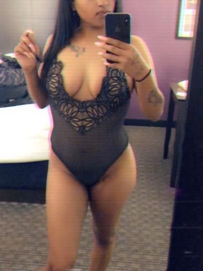 Escorts Fresno, California IN & OUTCALL ✨ PeTiTe Skinny Latina 😍 Specials ❤ Avail NOW❗