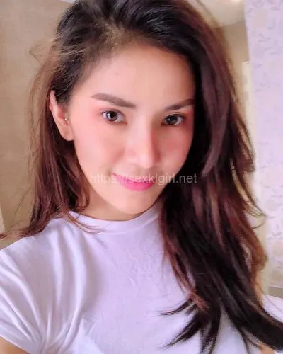 Escorts Kuala Lumpur, Malaysia New Sweet Escort Nora