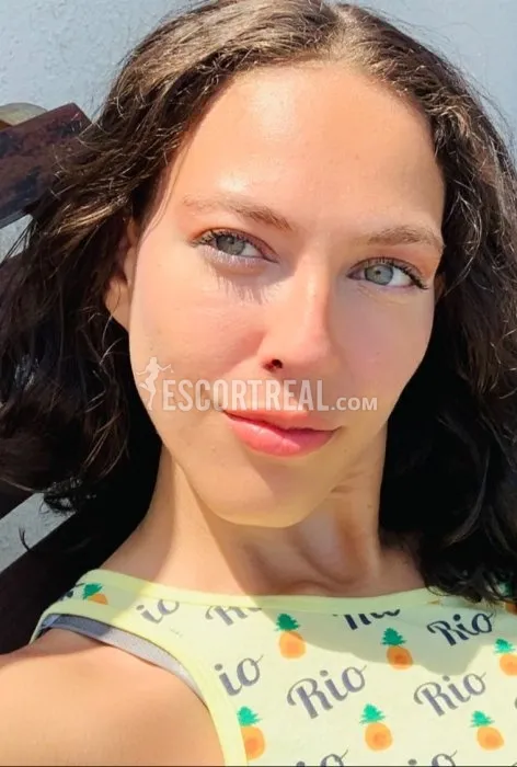 Escorts Rio de Janeiro, Brazil (Roberta, independent)