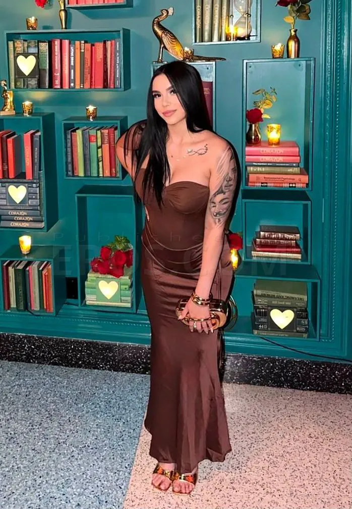 Escorts Chicago, Illinois Zuly