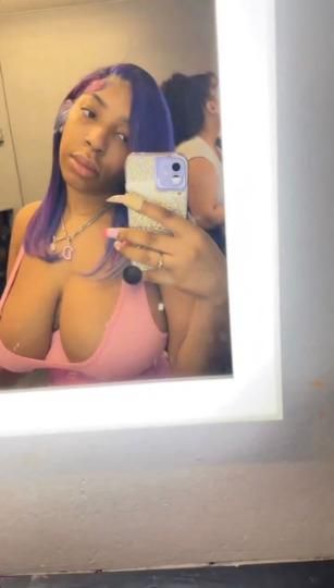 Escorts Lansing, Michigan FACETIME FUN 😍😍🥰😜AVAILABLE AT Normal RATE💕💕 SEXY AND NASTY VIDEOS 💦💦AVAILABLE FOR COOL RATE 😇😇💦 Oral,Anal,bareback,Greek,Gfe