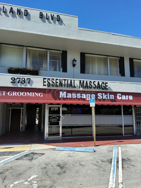 Massage Parlors Fort Lauderdale, Florida Essential Massage