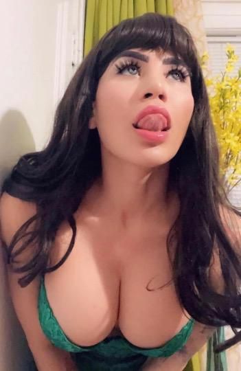 Escorts Huntington, West Virginia 💦💕 Sexy and Sweet Horney Queen TranS 💃 420 Friendly 💯🥰 Let's Meet💦Incall & Outcall Carcall ✅