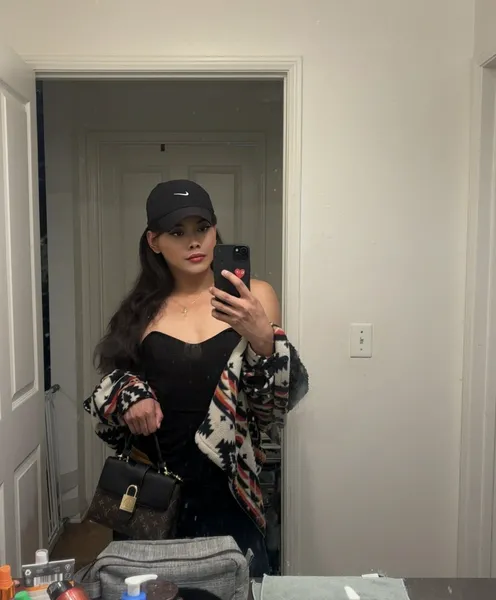 Escorts Irvine, California CD Shuvee