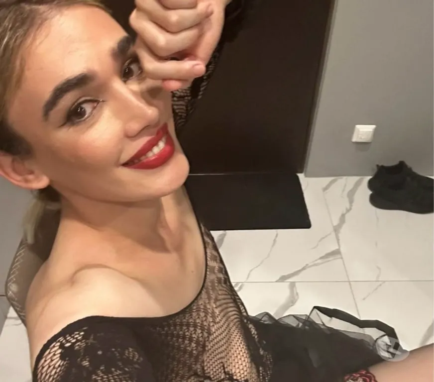 Escorts Plymouth, England Hello I'm Lucas VIP escort