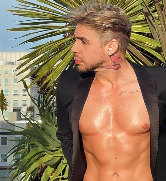 Escorts New York City, New York AdoniCebrian