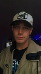 Escorts Montreal, Quebec PretyRaphaelo