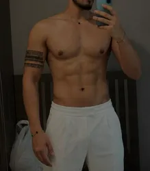 Escorts Dubai, United Arab Emirates Noel_jk