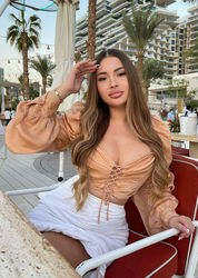 Escorts Dubai, United Arab Emirates Sabrina