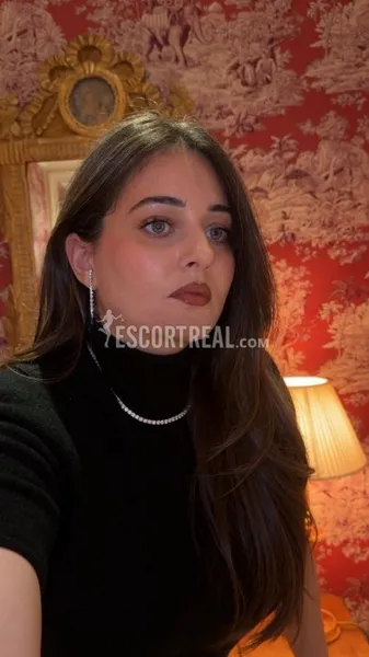Escorts Paris, France (Bella, independent)