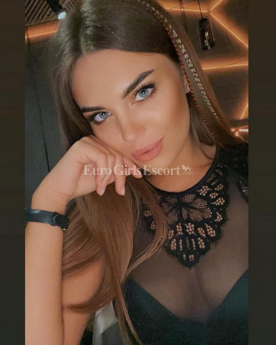 Escorts Riyadh, Saudi Arabia Rita