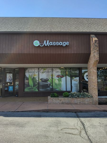 Massage Parlors Creve Coeur, Missouri Peaceful Garden Massage