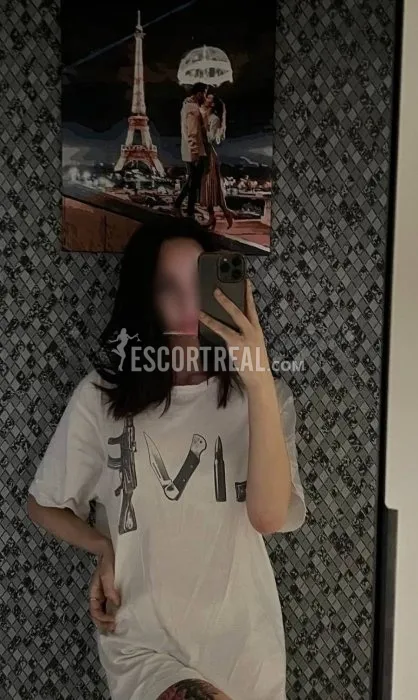 Escorts Munich, Germany (Leksi, independent)
