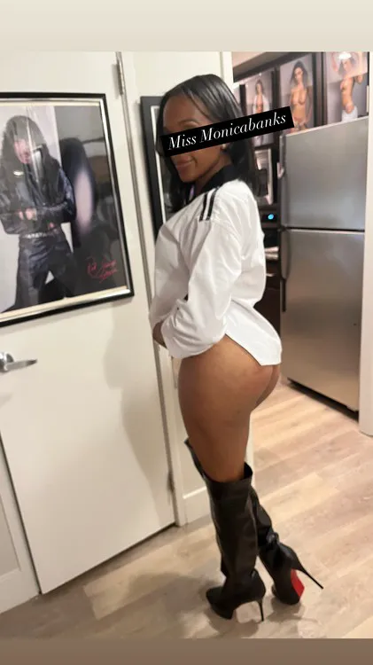 Escorts San Rafael, California Bookingwithmonica