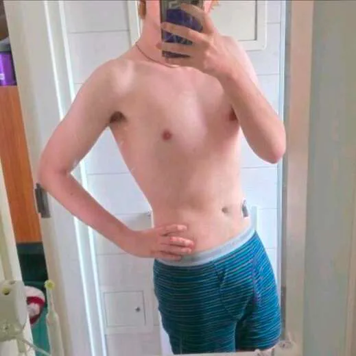 Escorts Evanston, Illinois 18YO Cute Chicago Twink