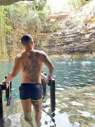 Escorts New York City, New York Come Curious, Leave a puddle!