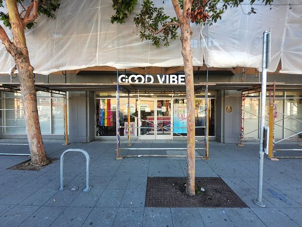 Sex Shops San Francisco, California Good Vibrations Valencia