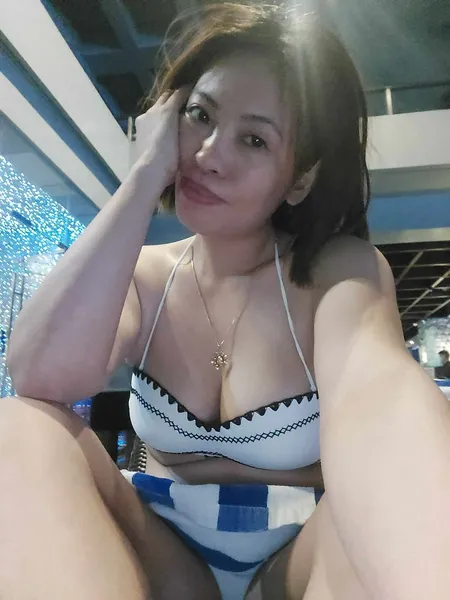 Escorts Makati City, Philippines Isabell