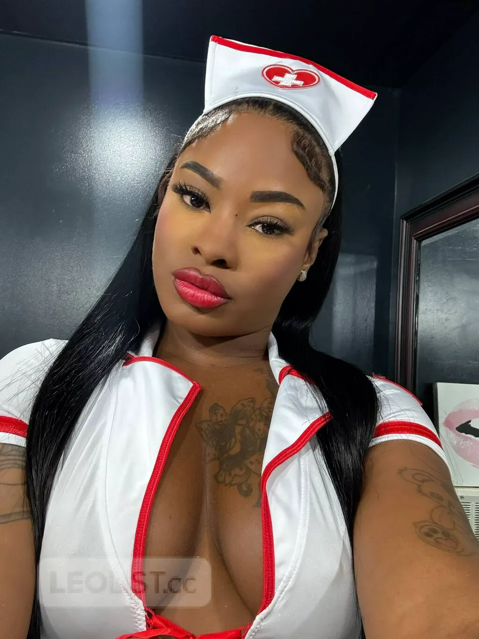 Escorts Mississauga, Ontario Honey