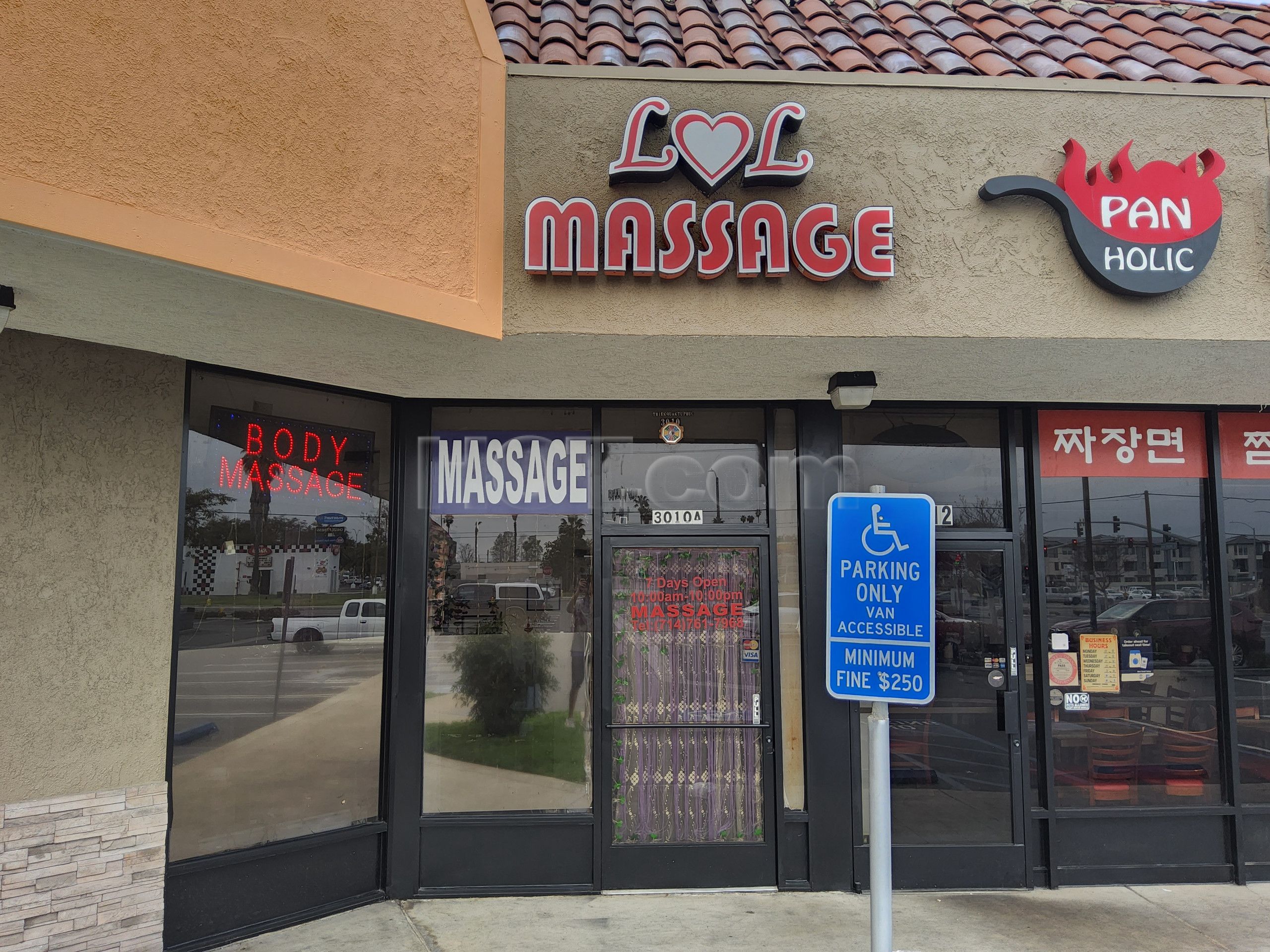 Anaheim, California Lol Massage