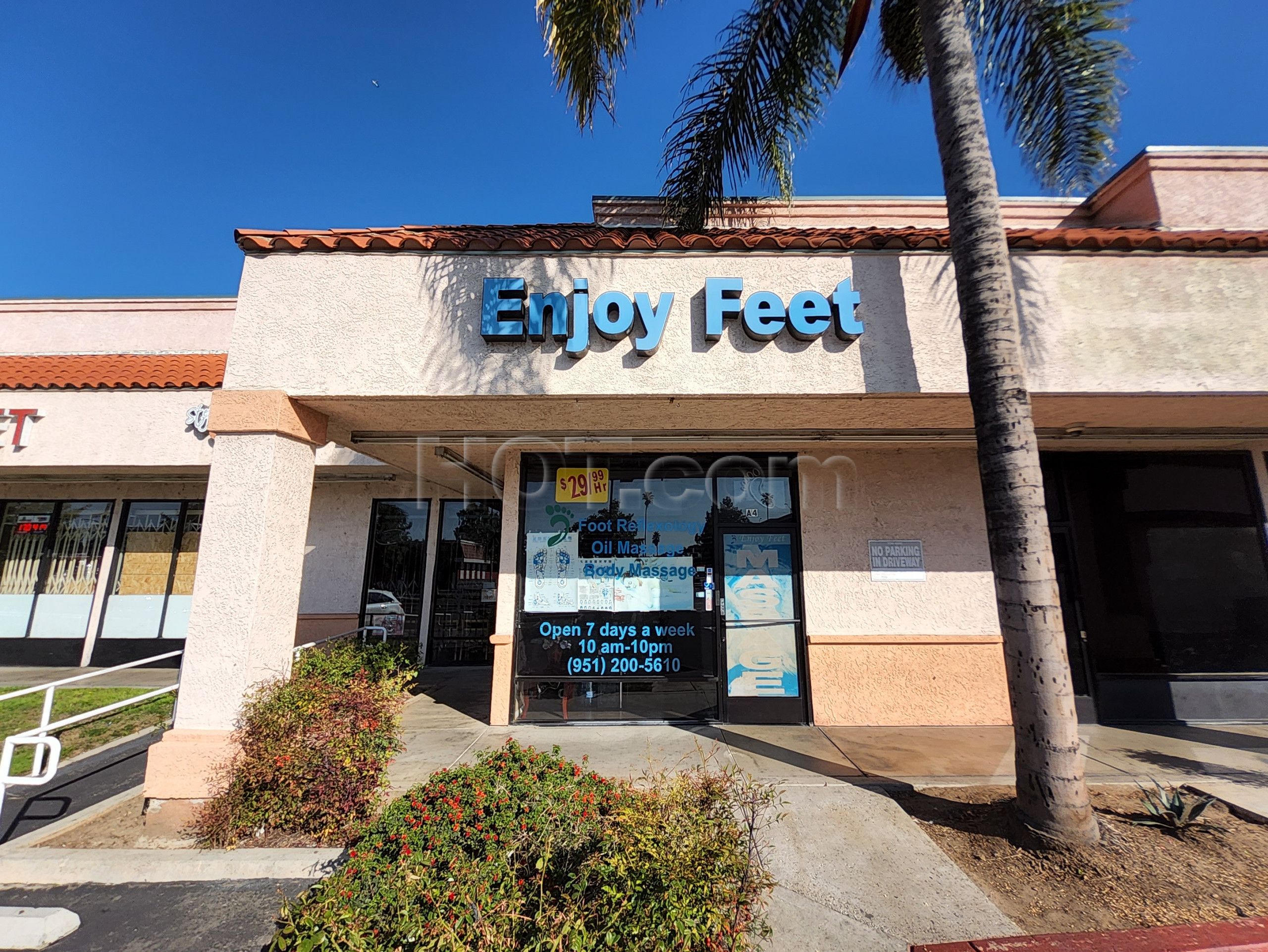 Riverside, California Enjoy Feet