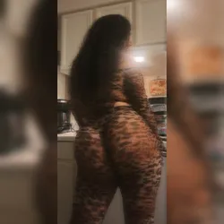 Escorts Ontario, California Kameryn