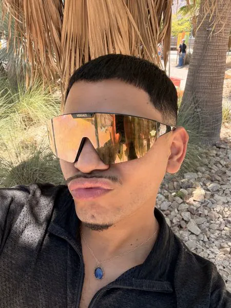 Escorts Palm Springs, California THEELATINOBOIIII