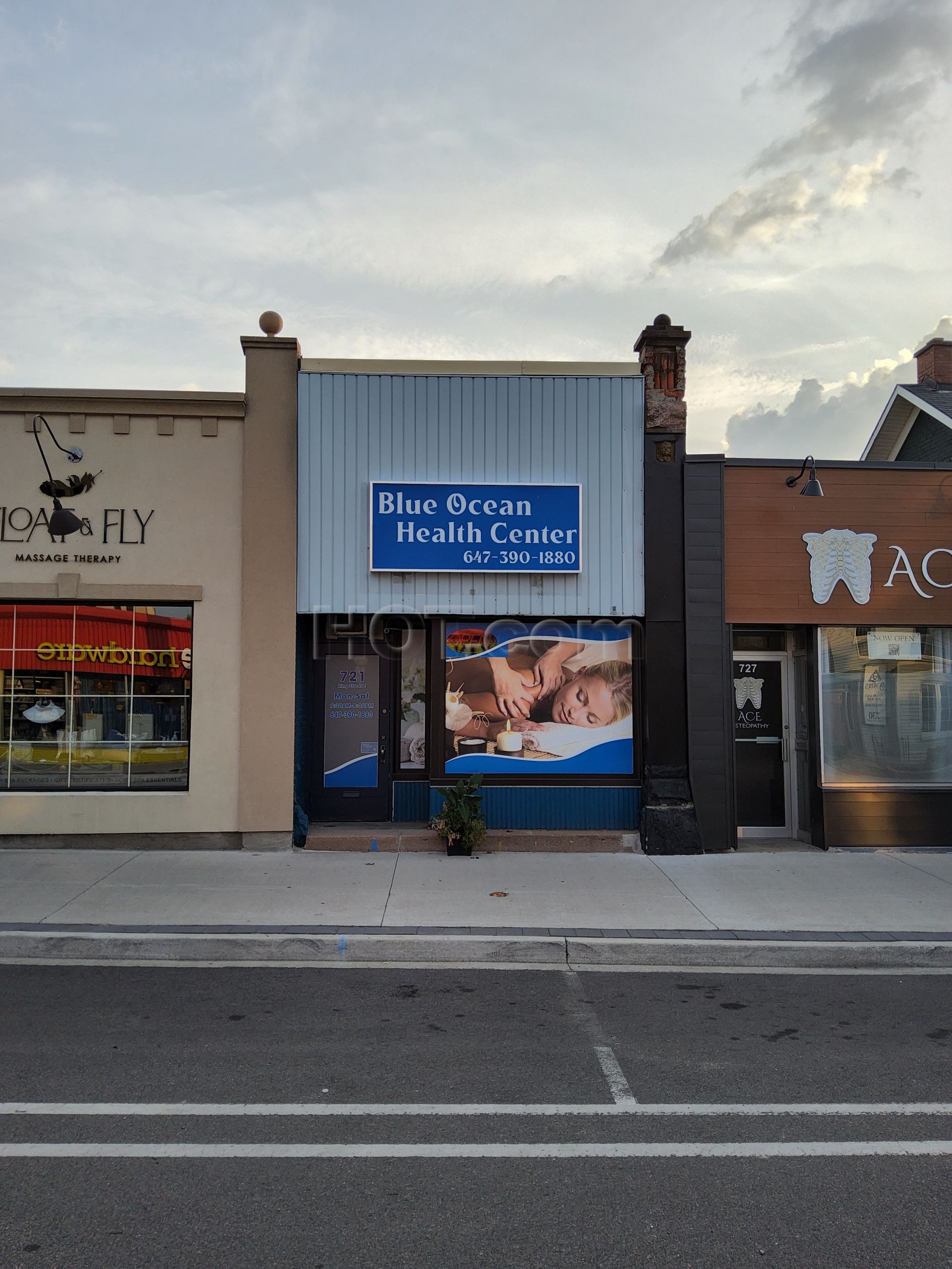 Cambridge, Ontario Blue Ocean Health Center