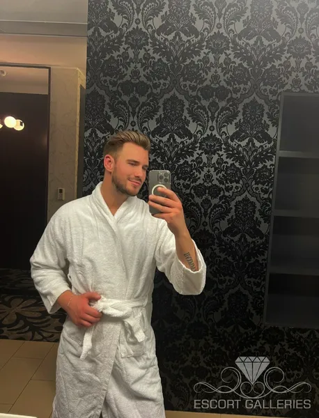 Escorts Koeln, Germany null