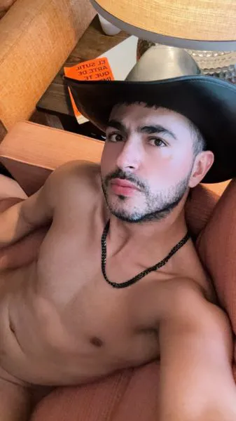 Escorts Vancouver, British Columbia LatinFireCowboy