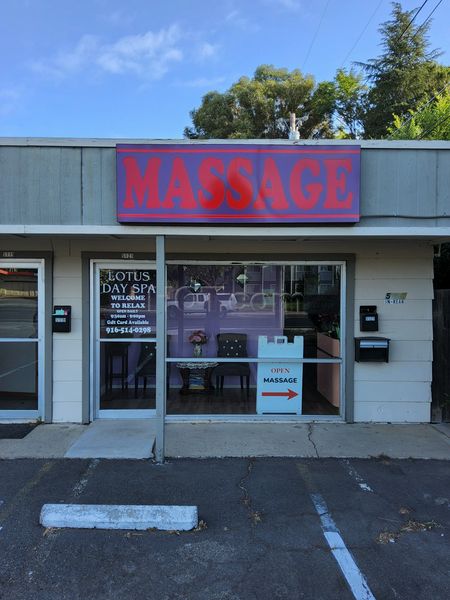 Massage Parlors Carmichael, California Lotus Massage