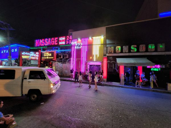 Beer Bar Angeles City, Philippines Club 123