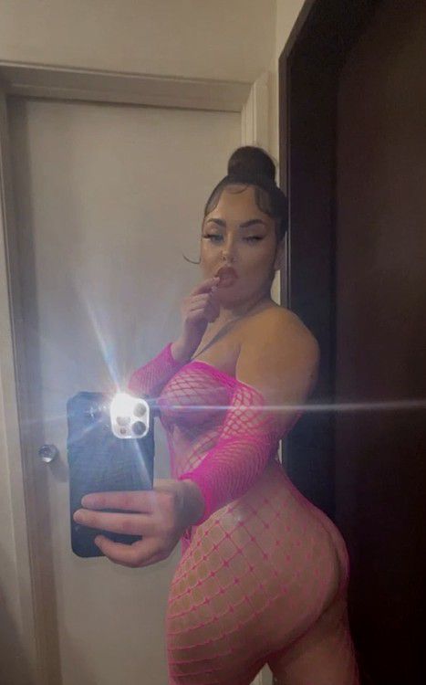 Escorts Gilroy, California Alexabaybee