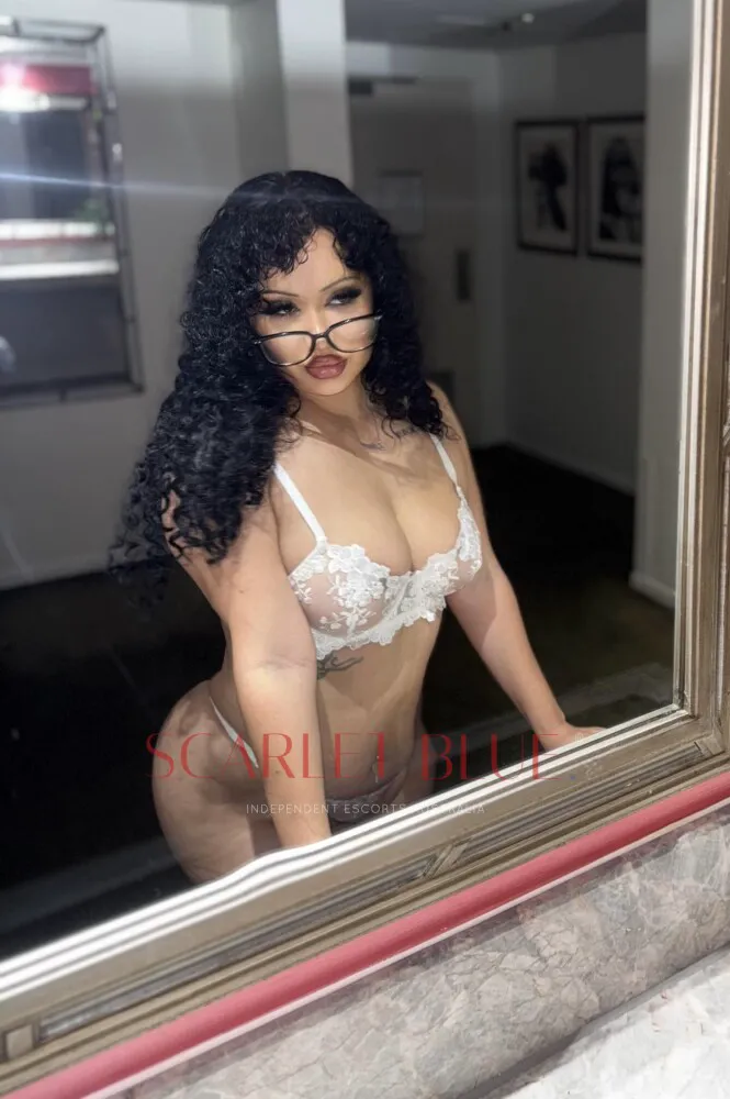 Escorts Singapore, Singapore Kitty Love 


